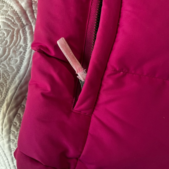 Lilly Pulitzer Reversible Puffer Vest - Picture 3 of 11